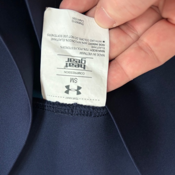 Women’s Under Armour leggings - Picture 3 of 3